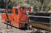 為什么礦用架線式電機(jī)車一通電就全速運(yùn)行？